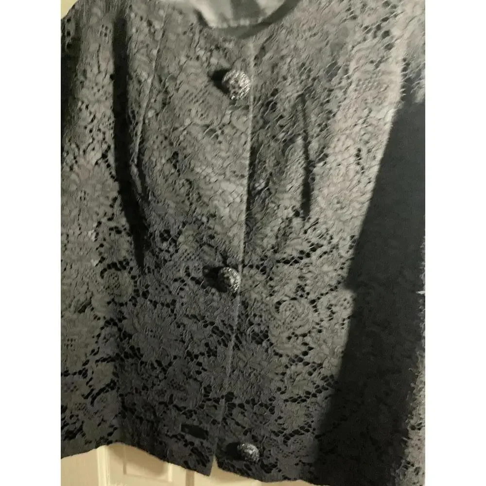 Elegant Black Lace Bolero Jacket with Beautiful Jeweled Buttons Large/XLarge - Picture 5 of 14